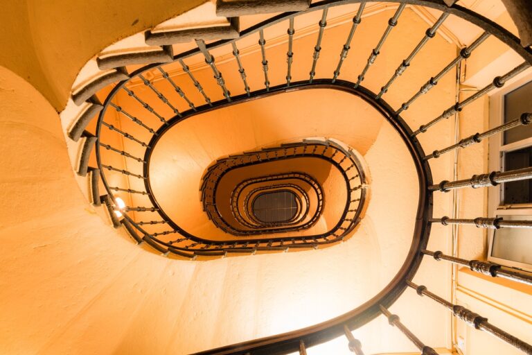 stairs 4927569 1280 Der Immobilienmakler ohne Provision stairs 4927569 1280 Der Immobilienmakler ohne Provision