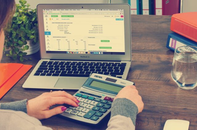 bookkeeping 615384 1280 e1706799978115 Immobilienratgeber